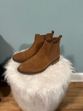Sonoma Brown Suede Ankle Boots